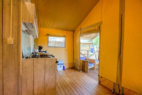 Glamping Safari Home
