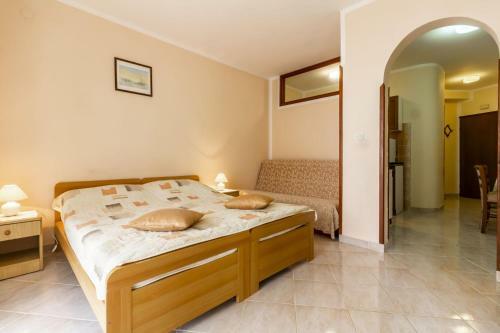 Apartments Mir - 50m From The Sea