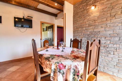 Apartamentos Holiday Home Lana