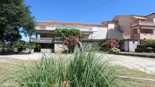 Hostal Apartments Diva