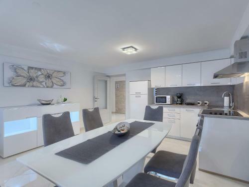 Apartment Meden