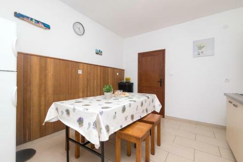 Apartamentos Lantana Robinson