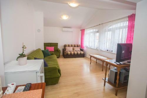 Hostal Apartments Katica