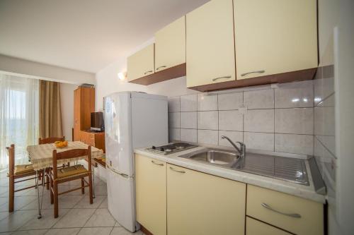 Apartments Villa Sea 1838