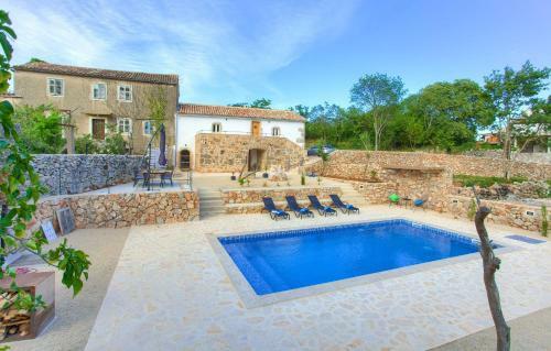 Villa May