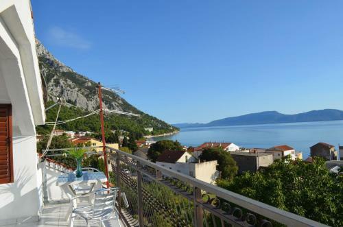 Apartments Jozo - 150 M From Beach
