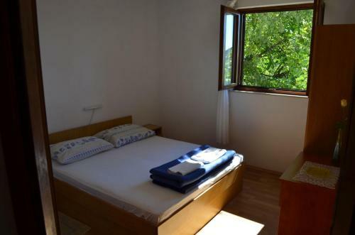 Apartments Jozo - 150 M From Beach