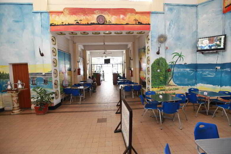 New Palm Tree Hotel