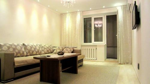 Apartamento Home Hotel Bishkek