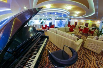 Hotel Golden Dragon