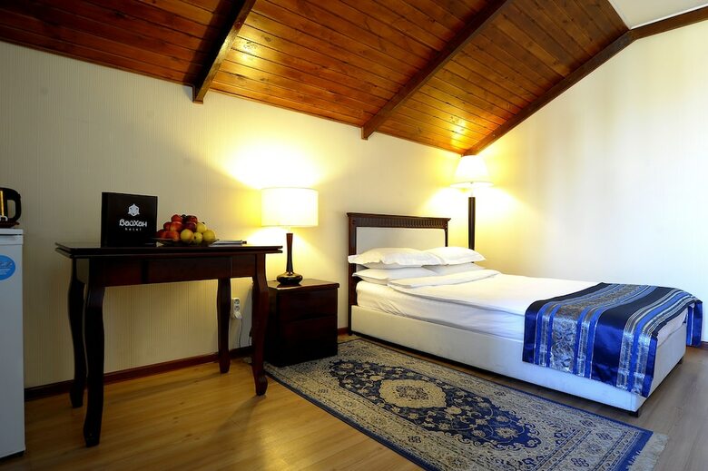 Baikhan Hotel
