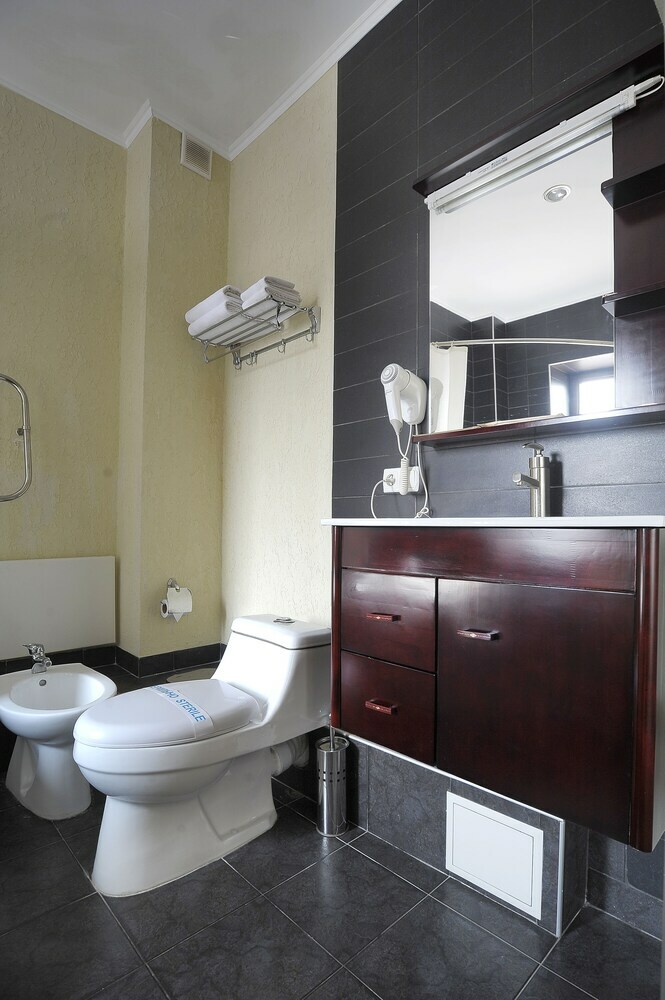 Baikhan Hotel