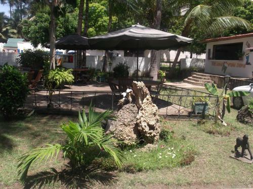 Hostal Papillon Beach Apartments