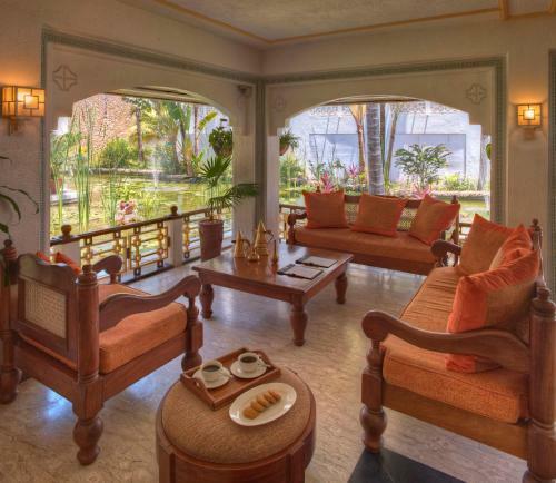 Hotel Sarova Whitesands Beach Resort & Spa