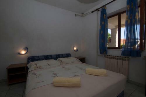 Apartments And Rooms Nikol