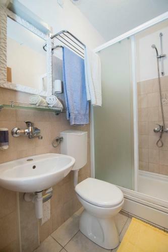 Apartments And Rooms Nikol