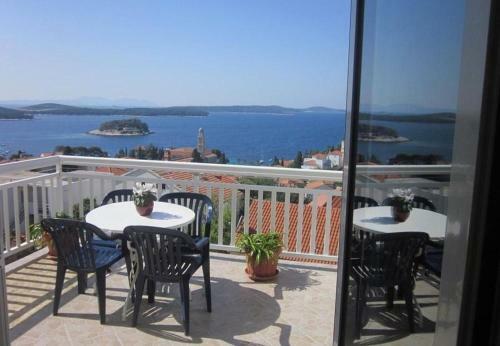 Hostal Apt And Room Dar - 400 M From Sea