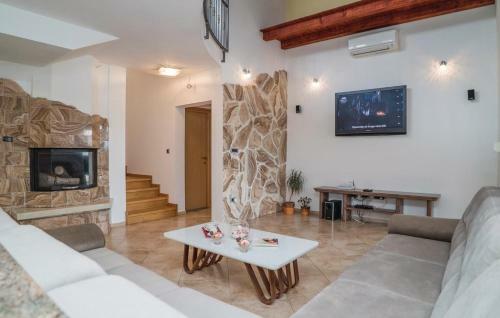 Villa Mary