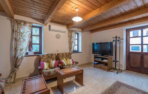 Apartment Paulina In A Stone House
