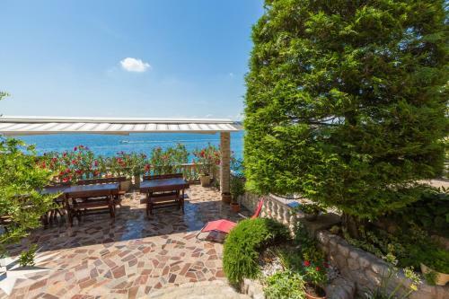 Apartamentos Ahel