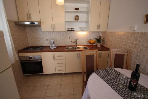 Apartamentos Brnic 2