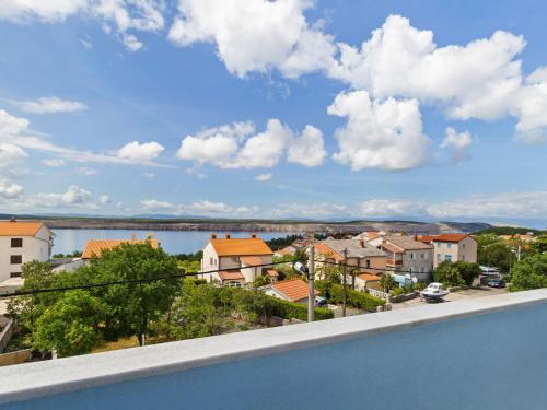 Comfortable Apartment In Jadranovo Near Seabeach