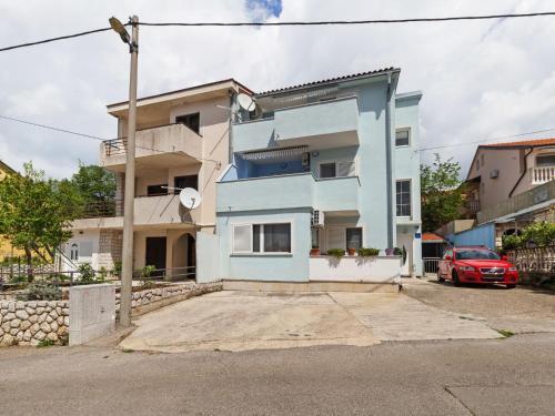 Comfortable Apartment In Jadranovo Near Seabeach