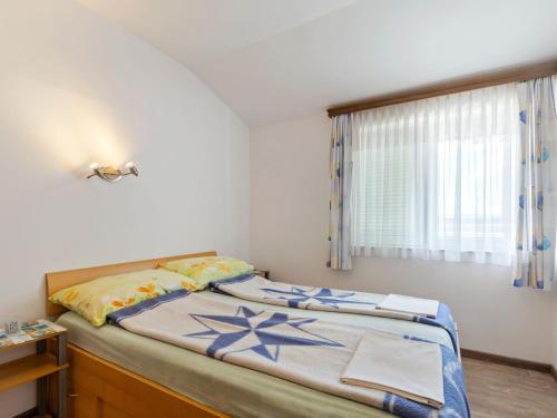Comfortable Apartment In Jadranovo Near Seabeach