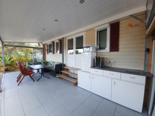 Traumhaftes Mobile Home In Jezera Village Auf Der Insel Murter