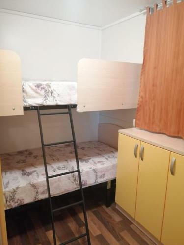 Traumhaftes Mobile Home In Jezera Village Auf Der Insel Murter