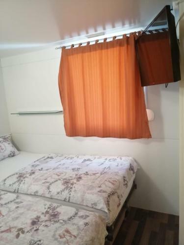 Traumhaftes Mobile Home In Jezera Village Auf Der Insel Murter