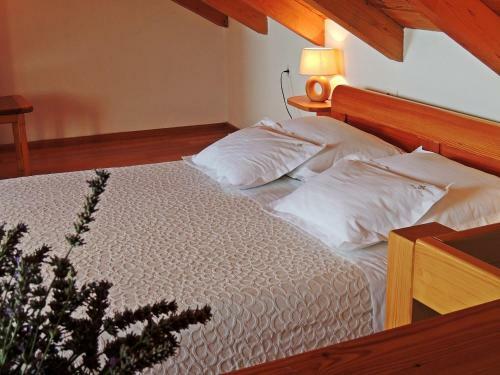 Stone Villa Dvori In Jesenice
