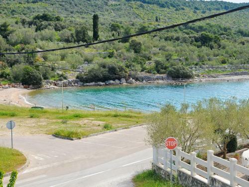 Apartments Vidov By The Beach