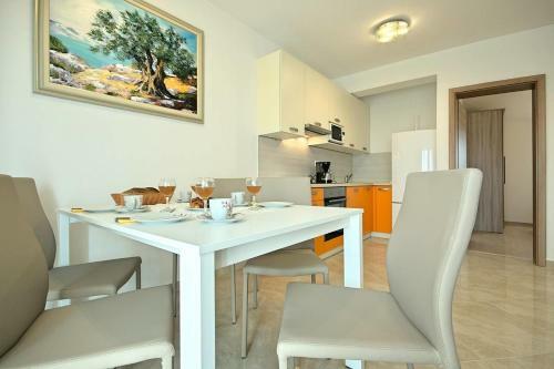 House Vilana