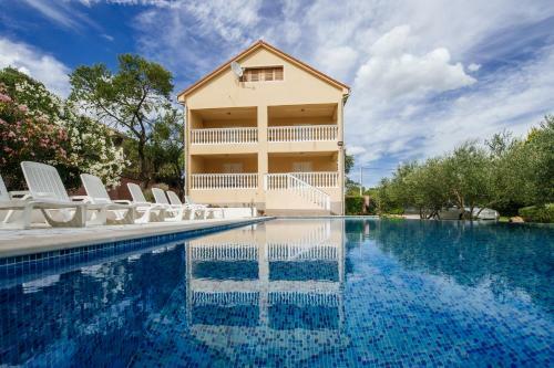 Villa Holiday Home Kakma