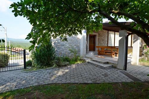 House Brgud