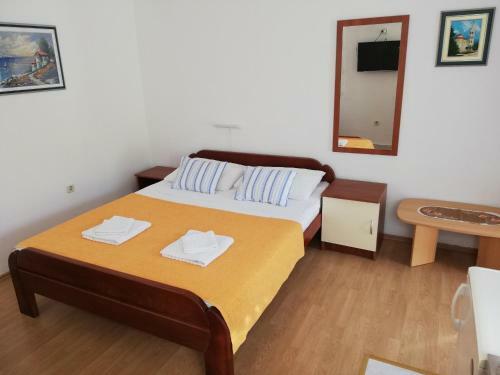 Apartments Nada - 100 M From Beach