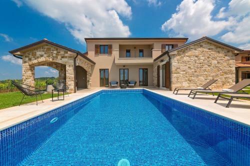Villa Brih II