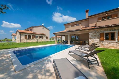 Villa Brih III