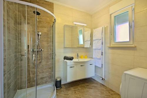 Apartments Daris & Kalas
