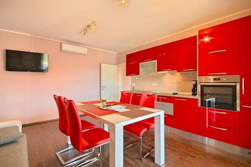 Apartments Daris & Kalas