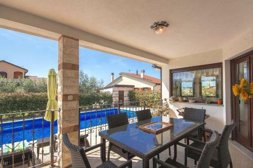 Villa Adry