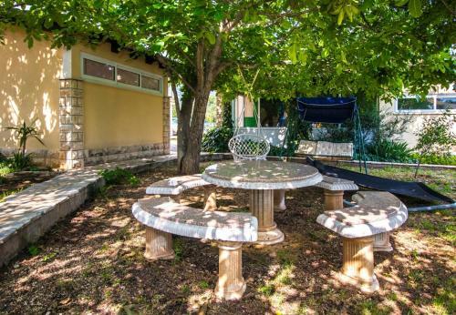 Villa Mare - Open Pool