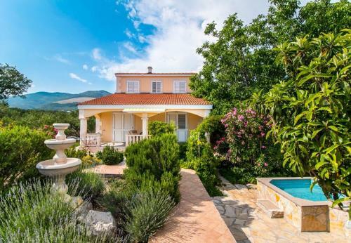 Villa Mare - Open Pool