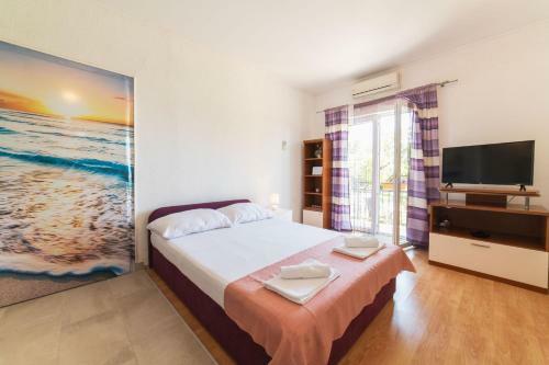 Apartment Livaja