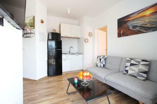 Apartment Number One Ka?tela