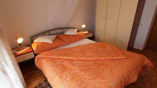 Hostal Apartments Kamenar