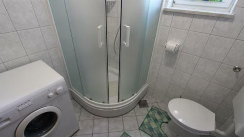 Hostal Apartments Kamenar