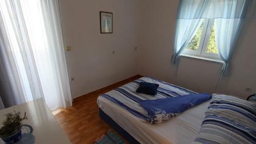 Hostal Apartments Kamenar