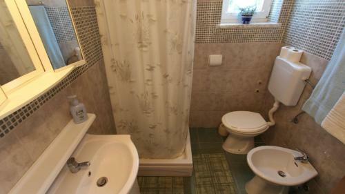 Hostal Apartments Kamenar